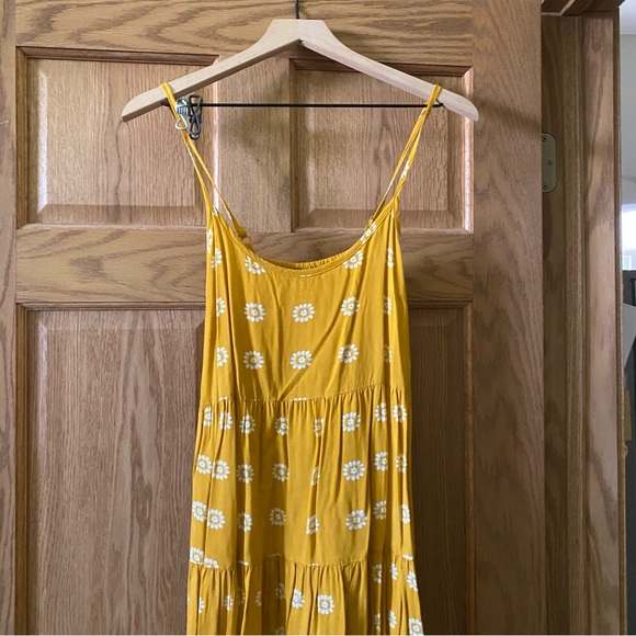 Mossimo Supply Co. Yellow Floral Dress - Picture 4 of 5